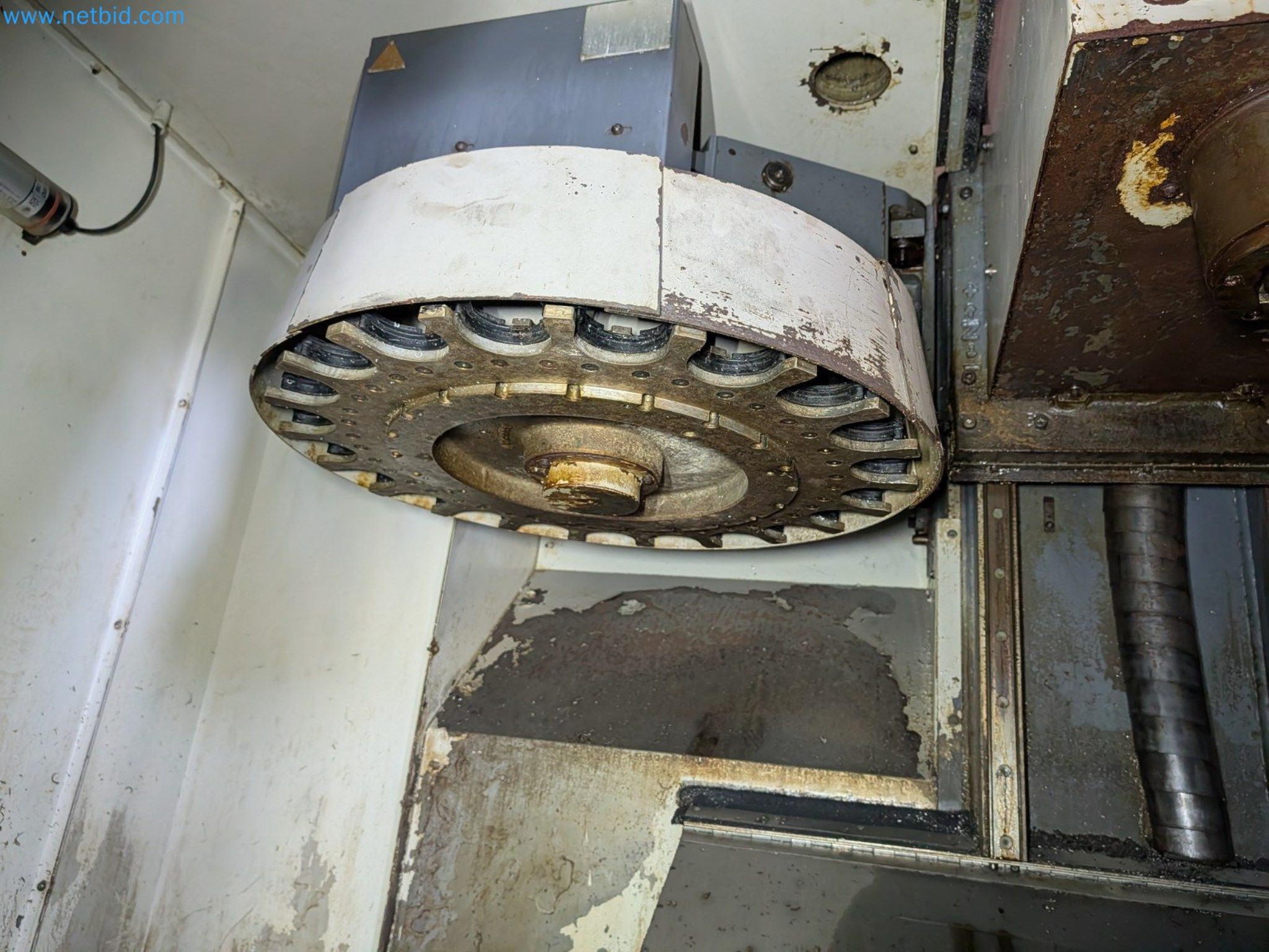 Metalworking machines


-6