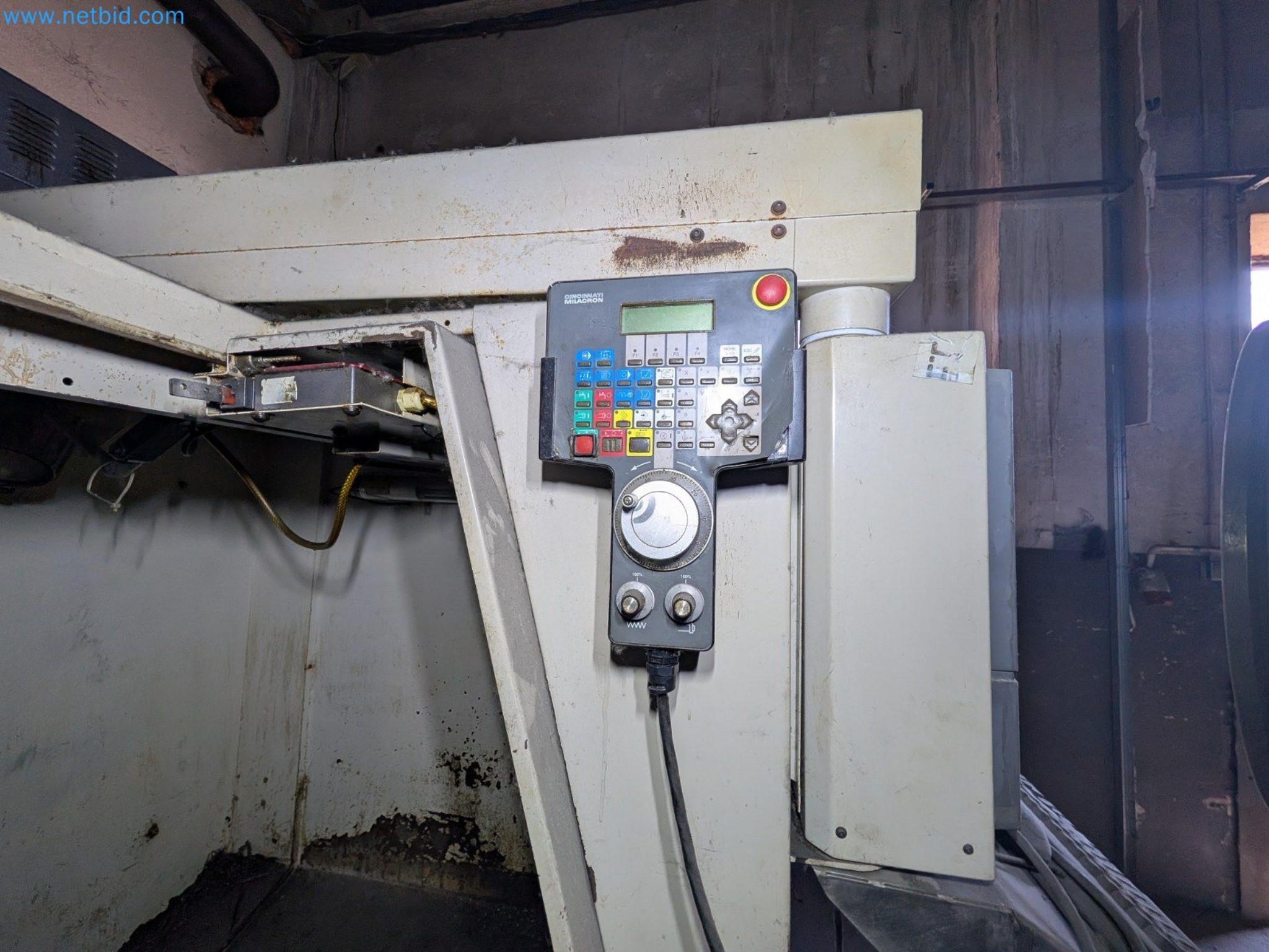 Metalworking machines


-8