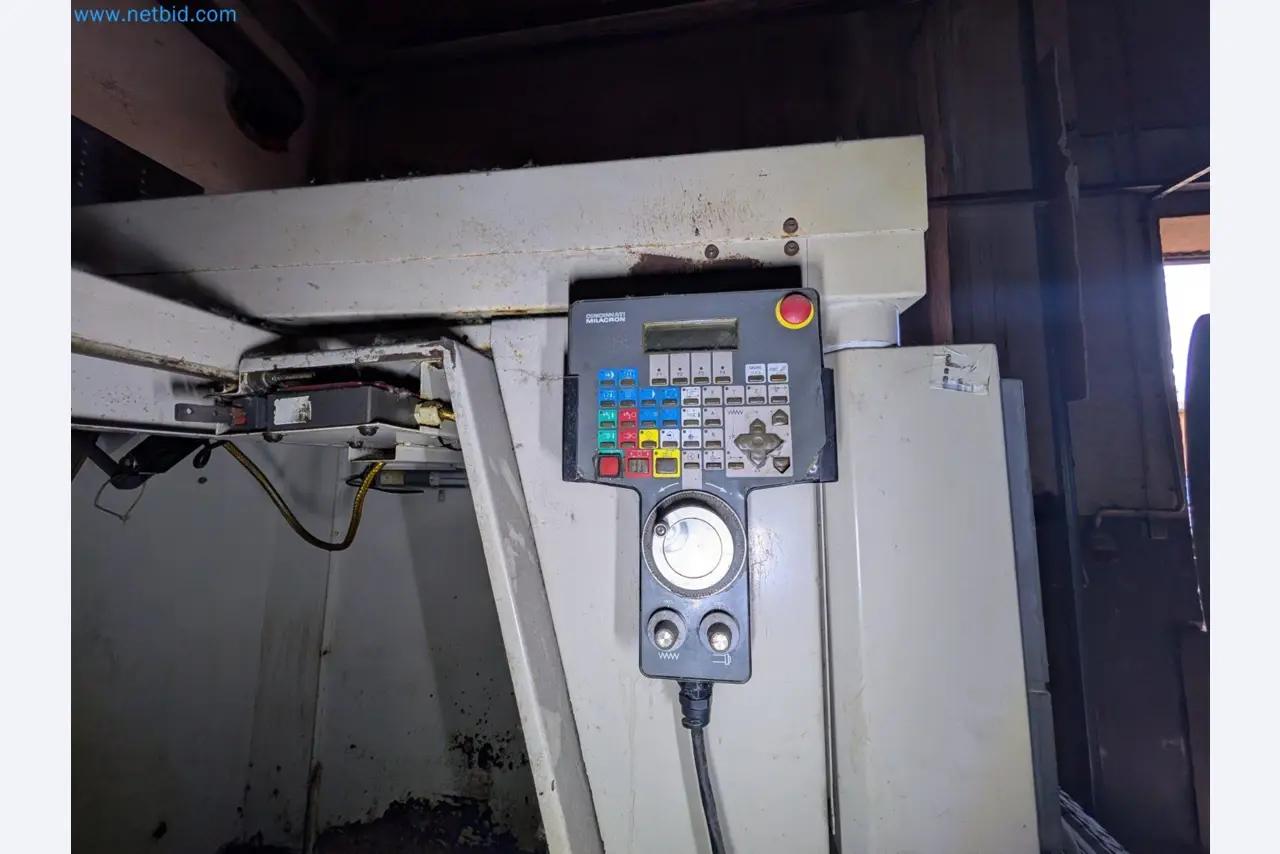 Metalworking machines
-9