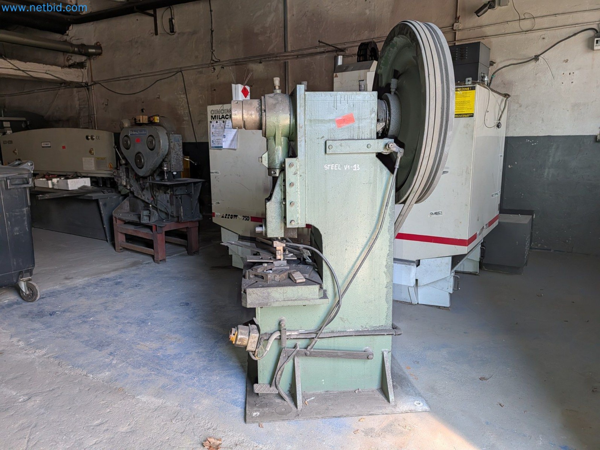 Metalworking machines


-1