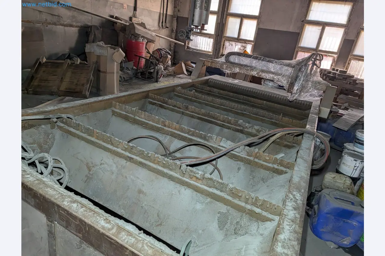 Metalworking machines
-13