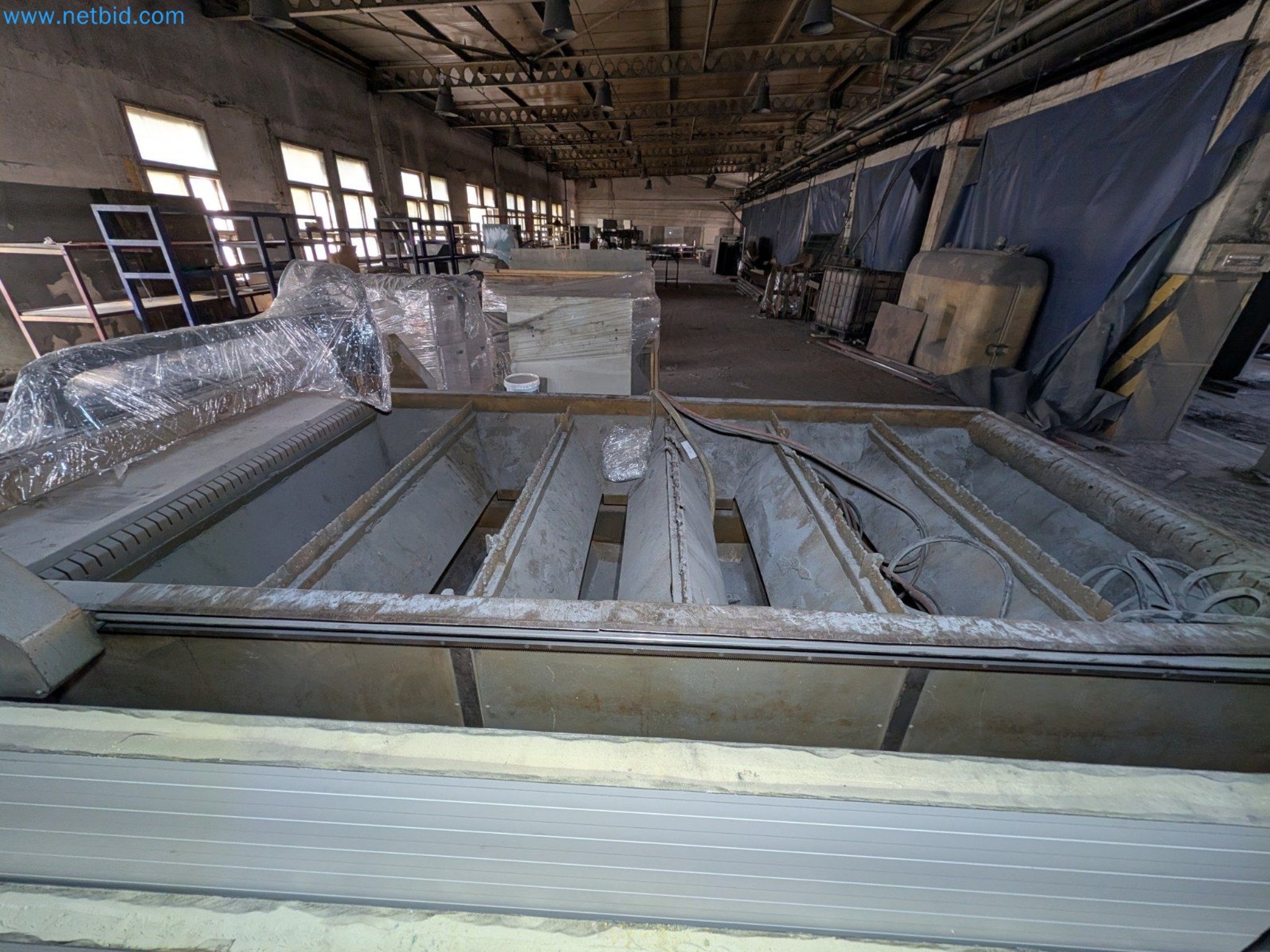 Metalworking machines


-19