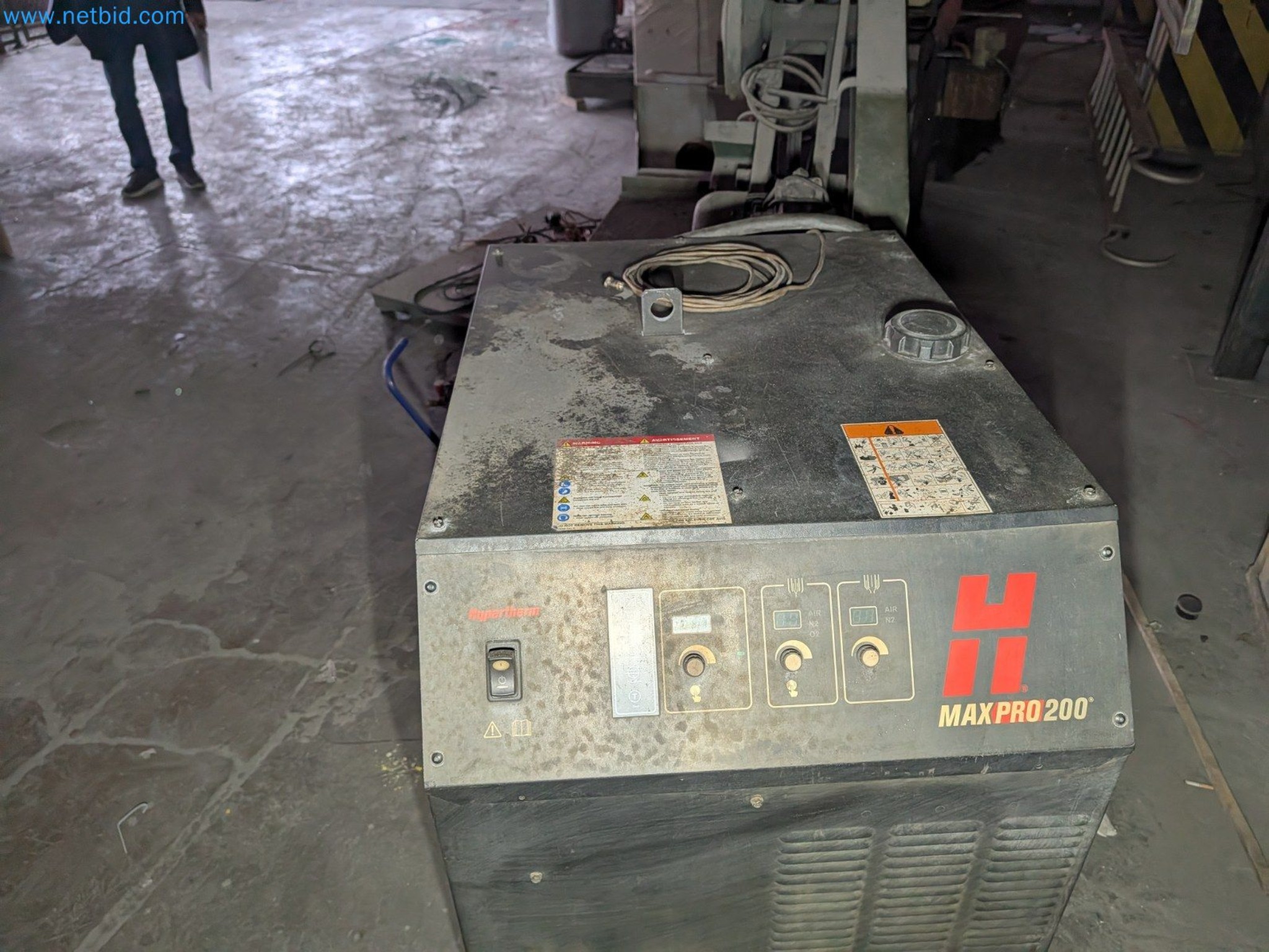 Metalworking machines


-4