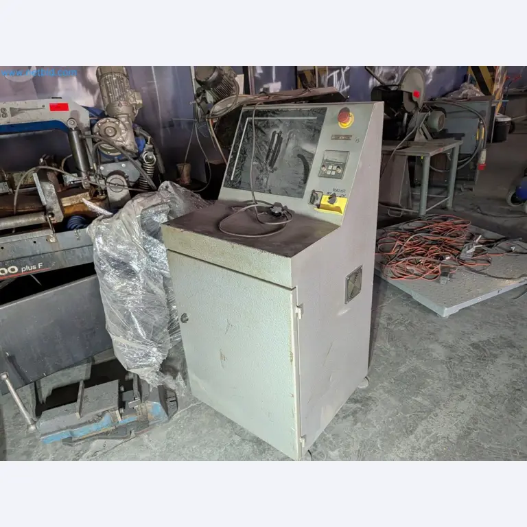 Metalworking machines
-9