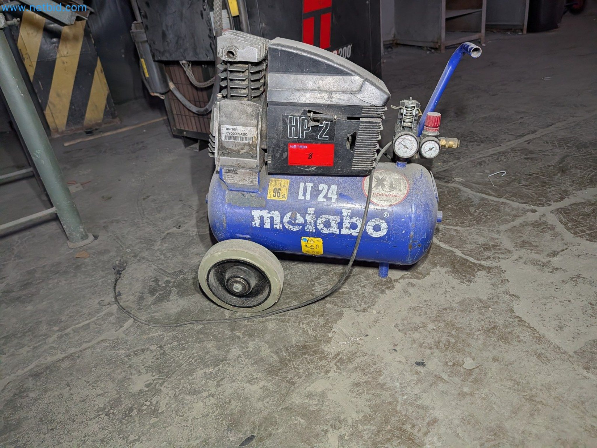 Metalworking machines


-1
