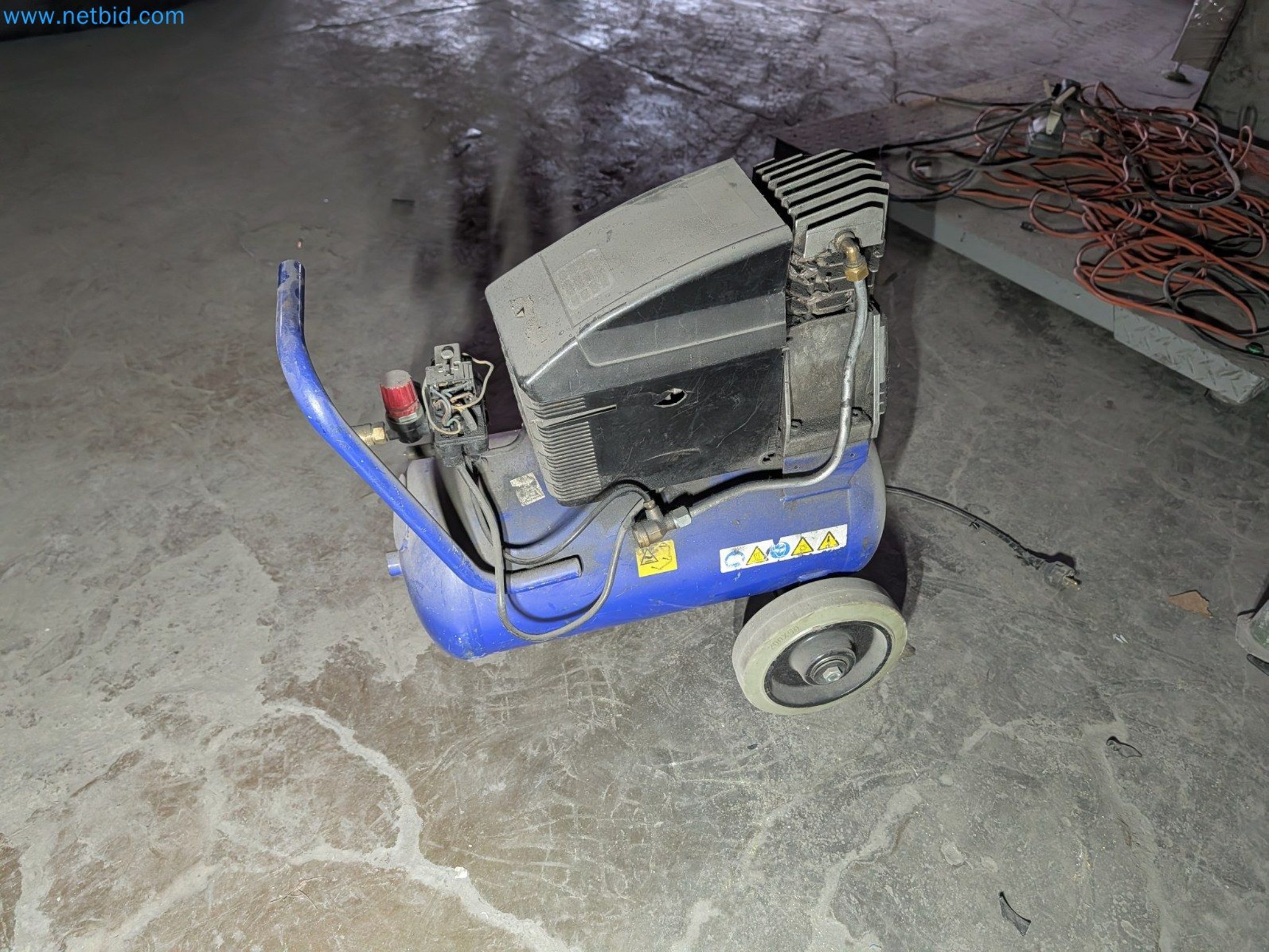 Metalworking machines


-6