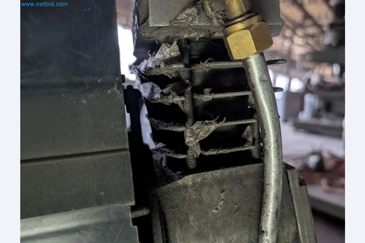 Metalworking machines
-7