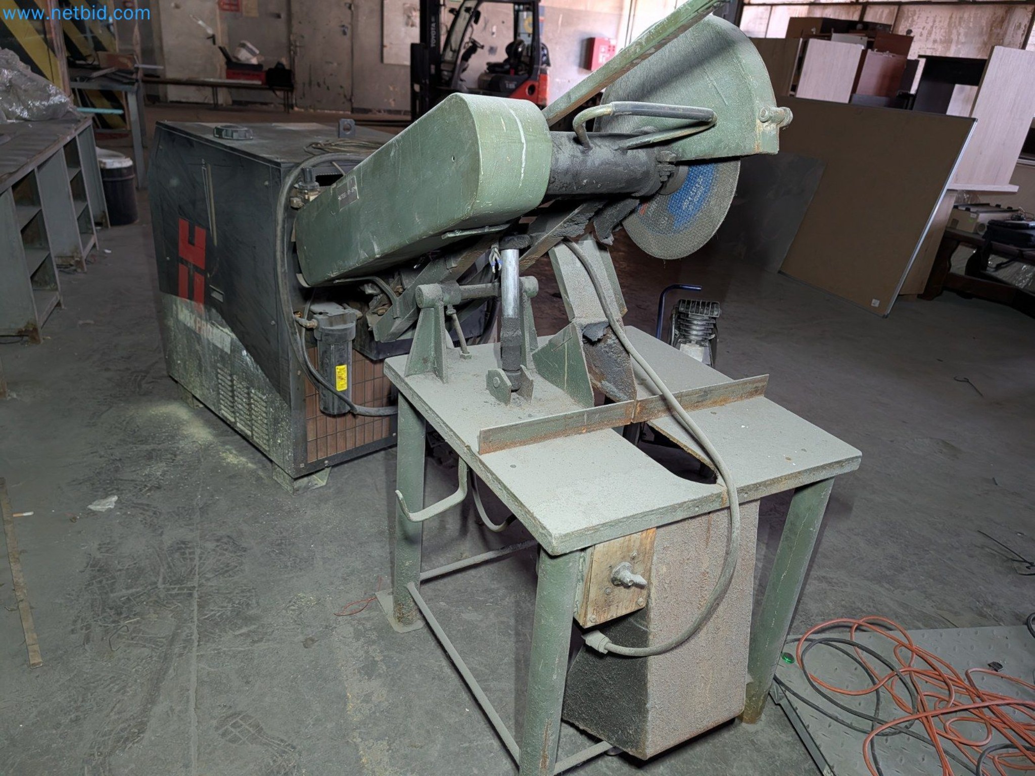 Metalworking machines


-5