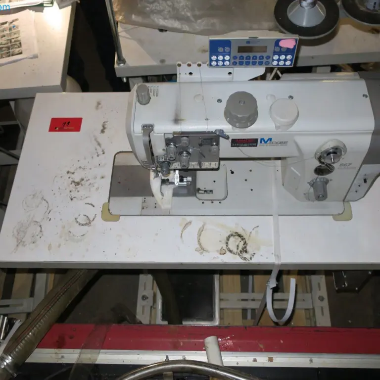 Lockstitch machine Durkopp Adler 867-190142M