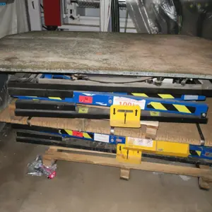 Upholstery table Rexel ST-3/OB.