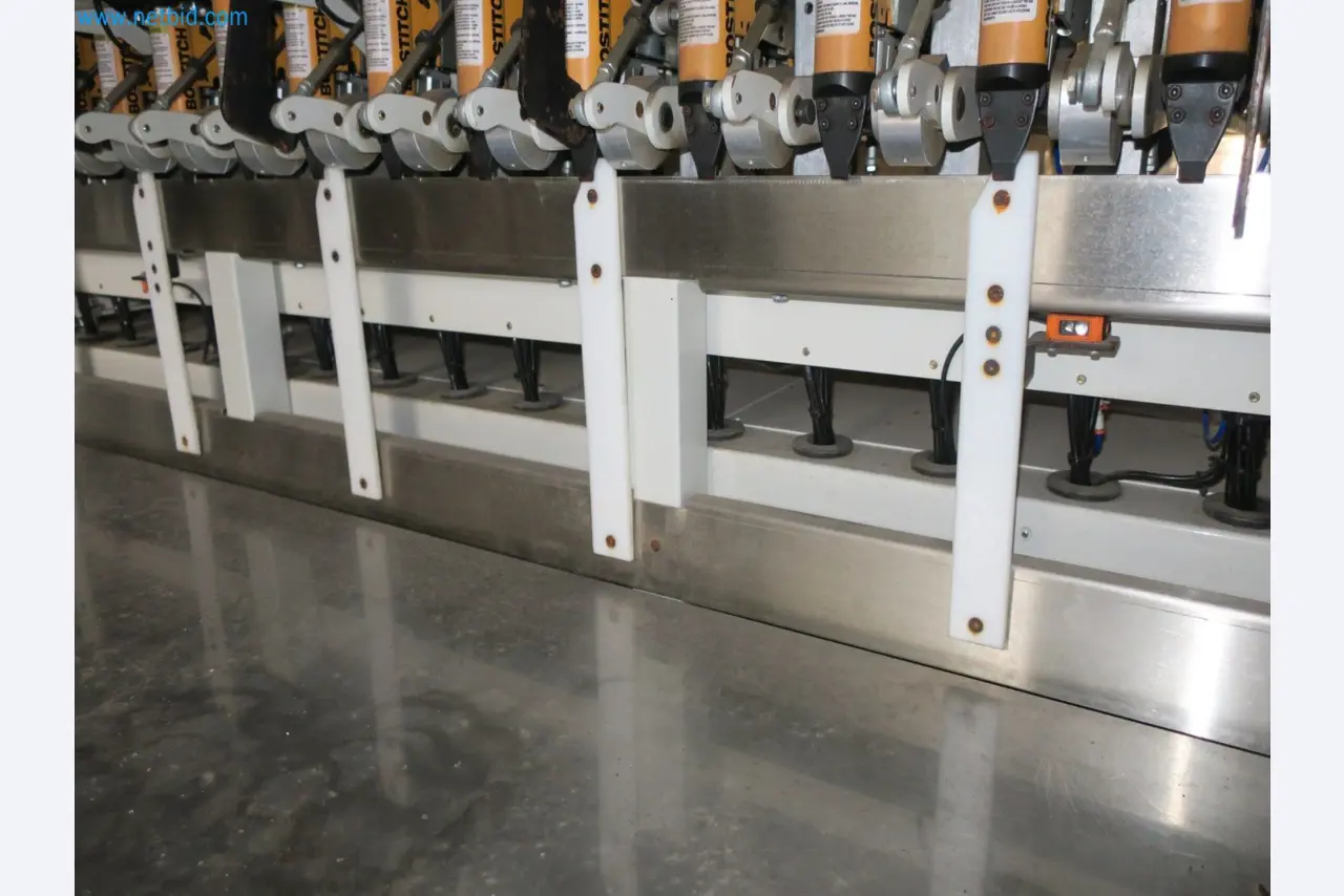 Máquinas para a produção de móveis estofados-11