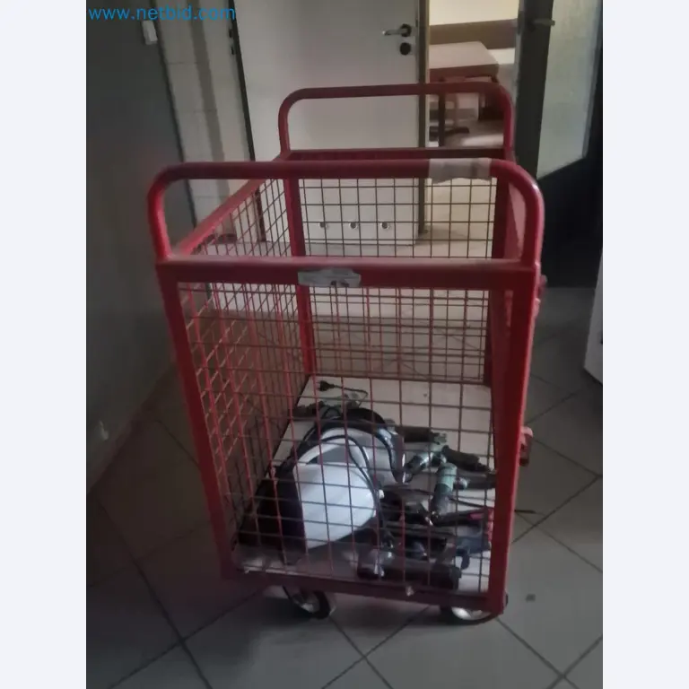 Maschinen zur Herstellung von Polstermöbeln-5