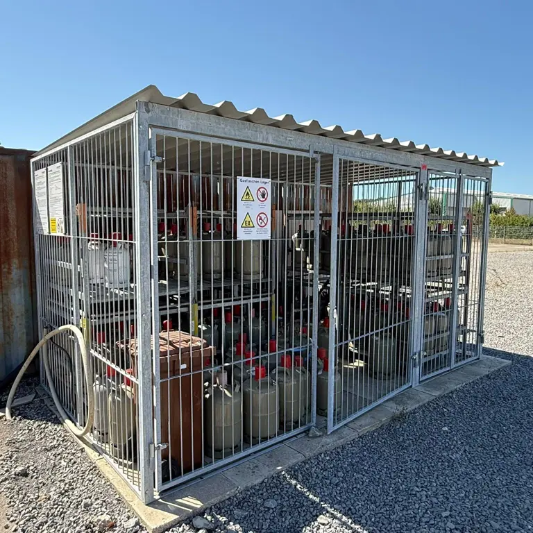 Mesh Enclosure