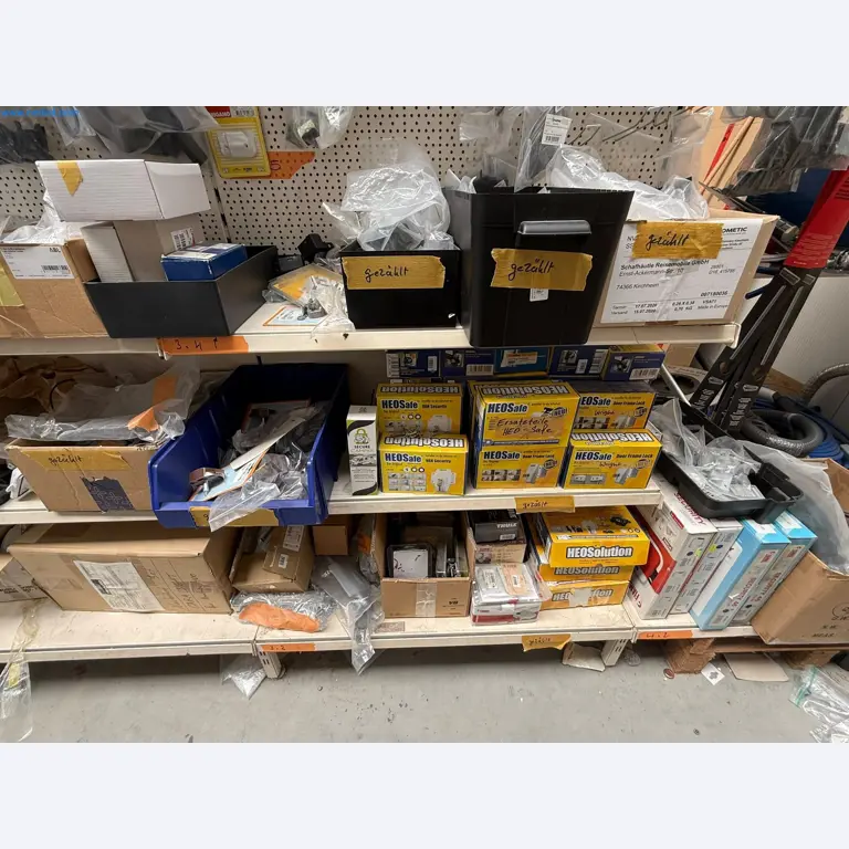 Motorhomes and recreational vehicles, travel trailers, caravan accessories, trucks, office and workshop equipment-16