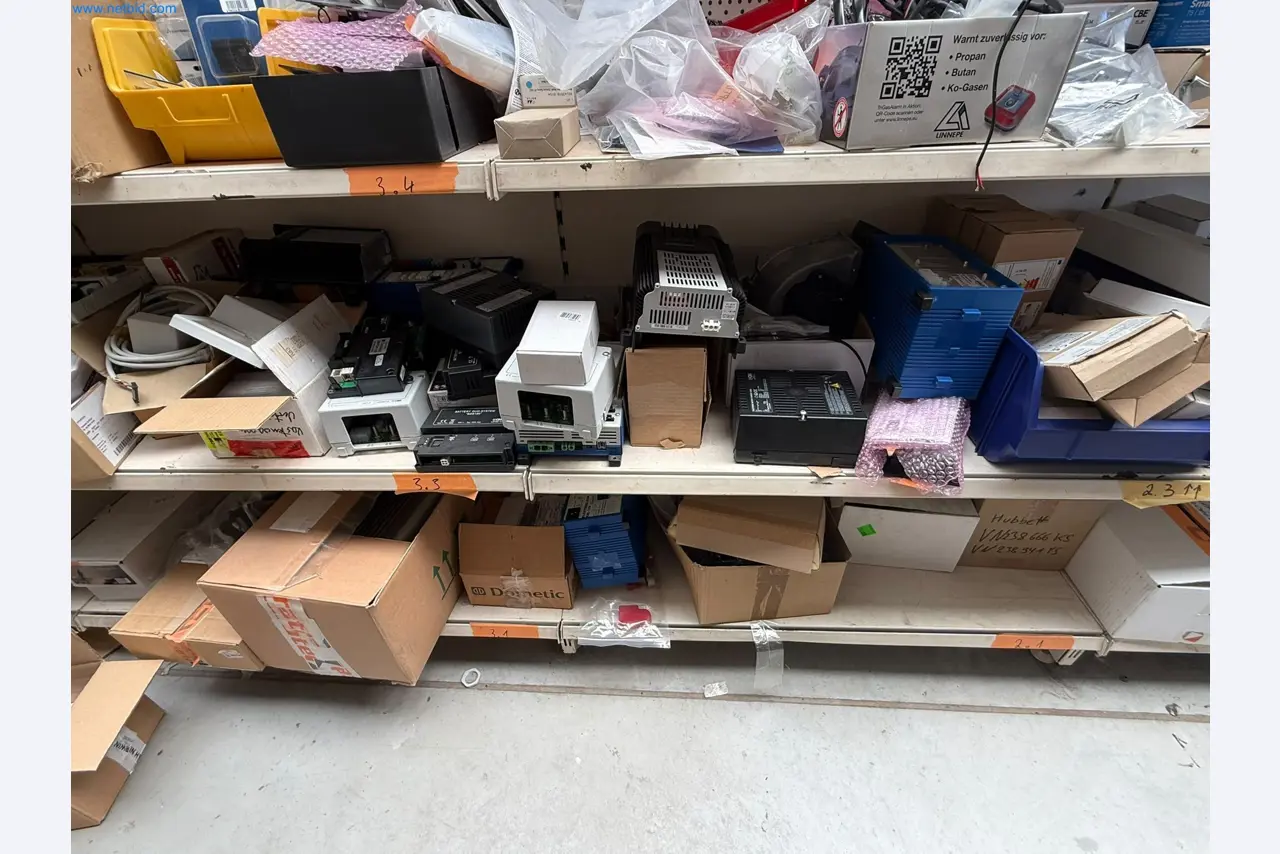 Motorhomes and recreational vehicles, travel trailers, caravan accessories, trucks, office and workshop equipment-23