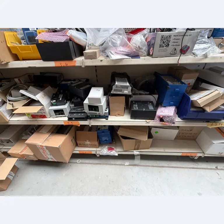 Motorhomes and recreational vehicles, travel trailers, caravan accessories, trucks, office and workshop equipment-23