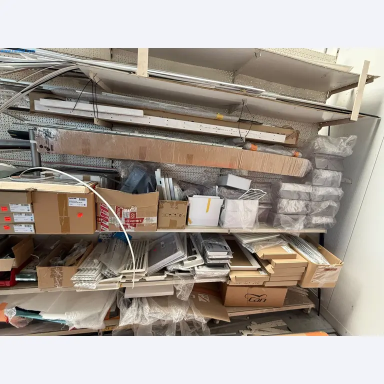 Motorhomes and recreational vehicles, travel trailers, caravan accessories, trucks, office and workshop equipment-27