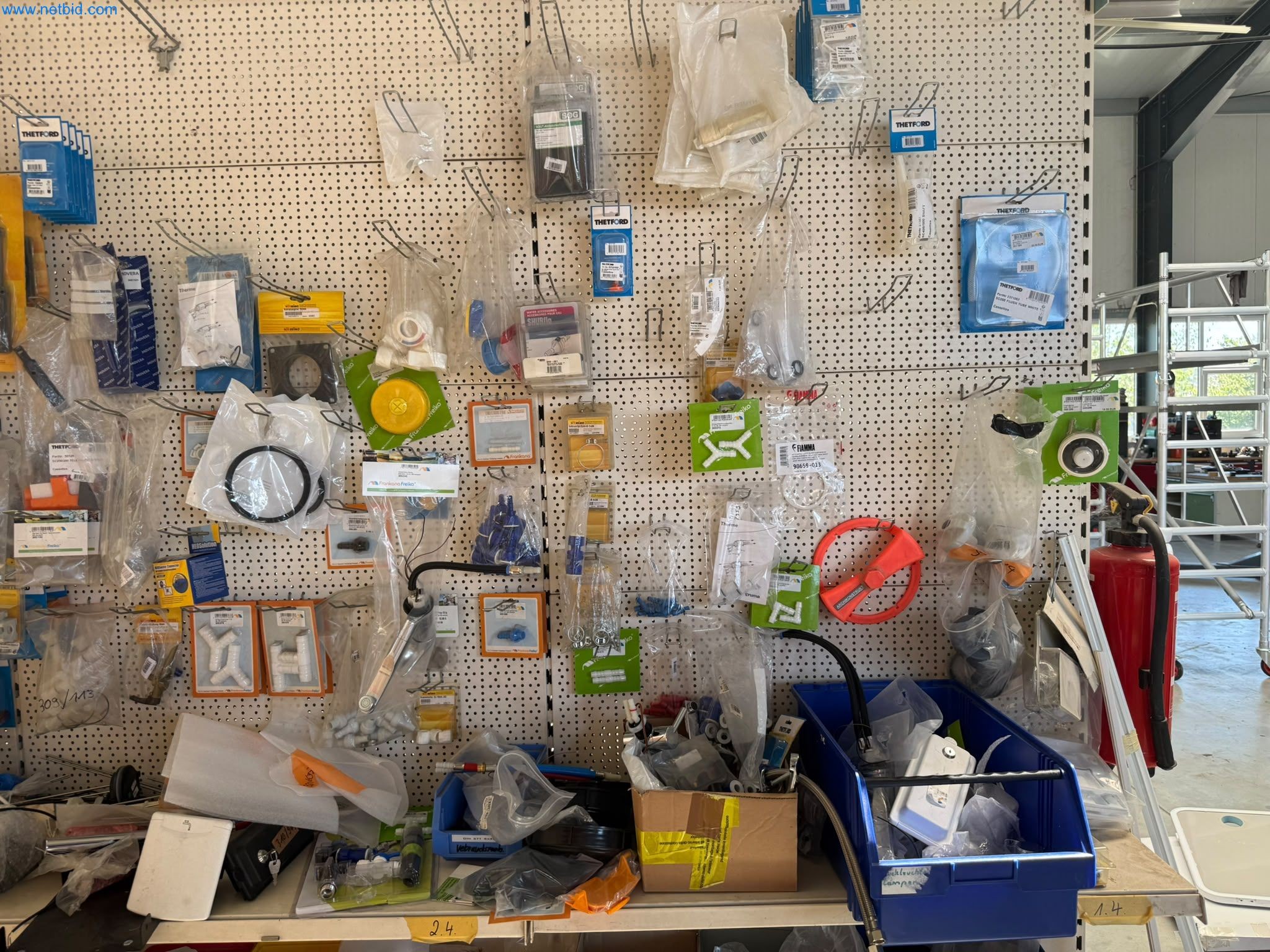 Motorhomes and recreational vehicles, travel trailers, caravan accessories, trucks, office and workshop equipment-6
