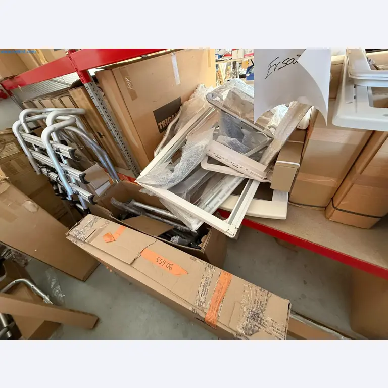 Motorhomes and recreational vehicles, travel trailers, caravan accessories, trucks, office and workshop equipment-12