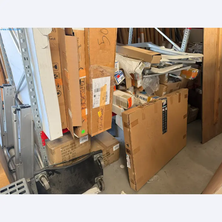Motorhomes and recreational vehicles, travel trailers, caravan accessories, trucks, office and workshop equipment-16