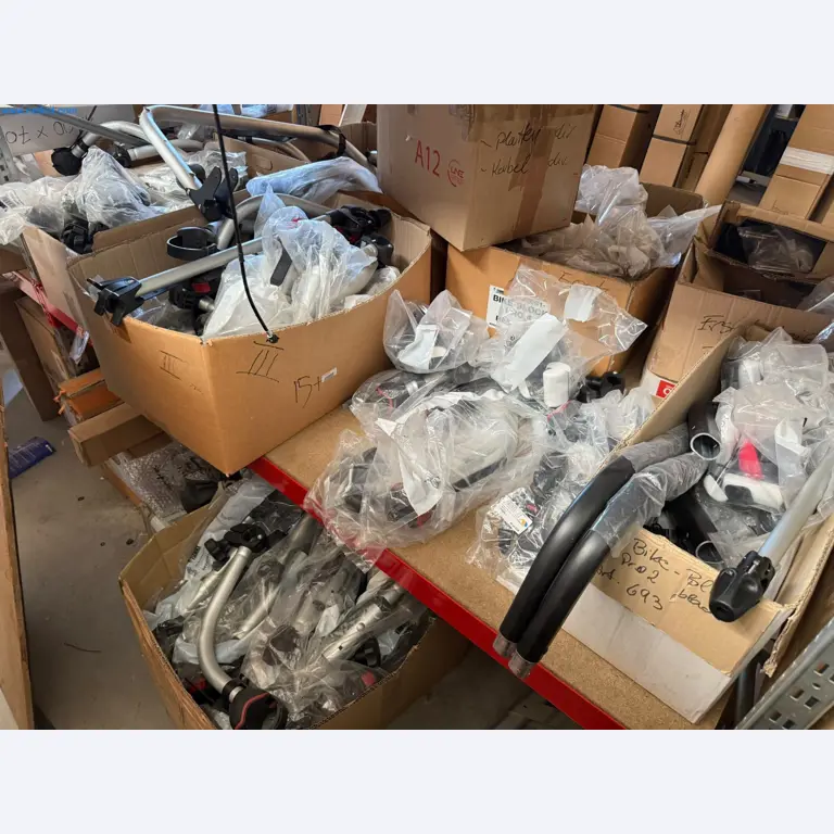 Motorhomes and recreational vehicles, travel trailers, caravan accessories, trucks, office and workshop equipment-18