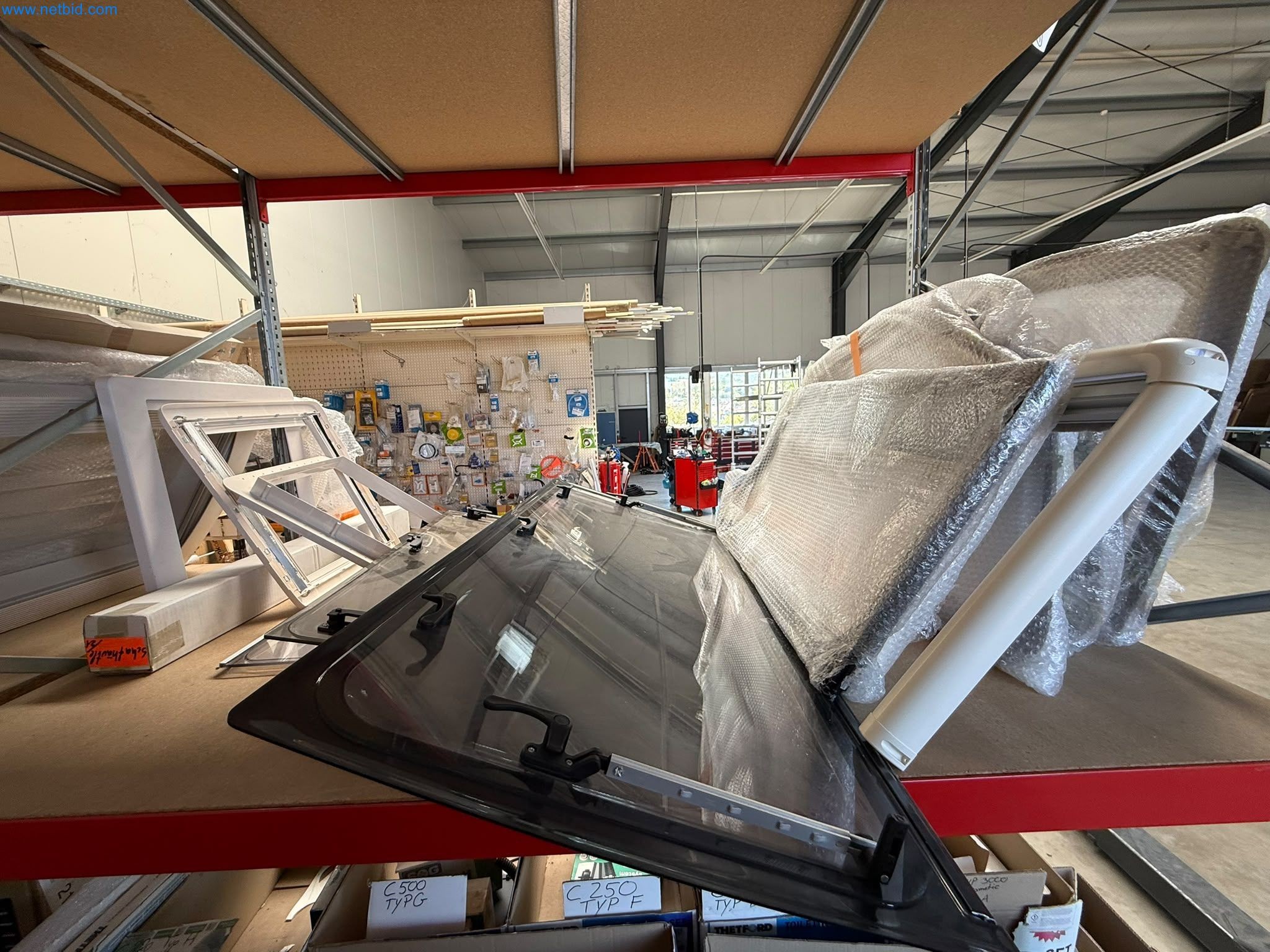 Motorhomes and recreational vehicles, travel trailers, caravan accessories, trucks, office and workshop equipment-7