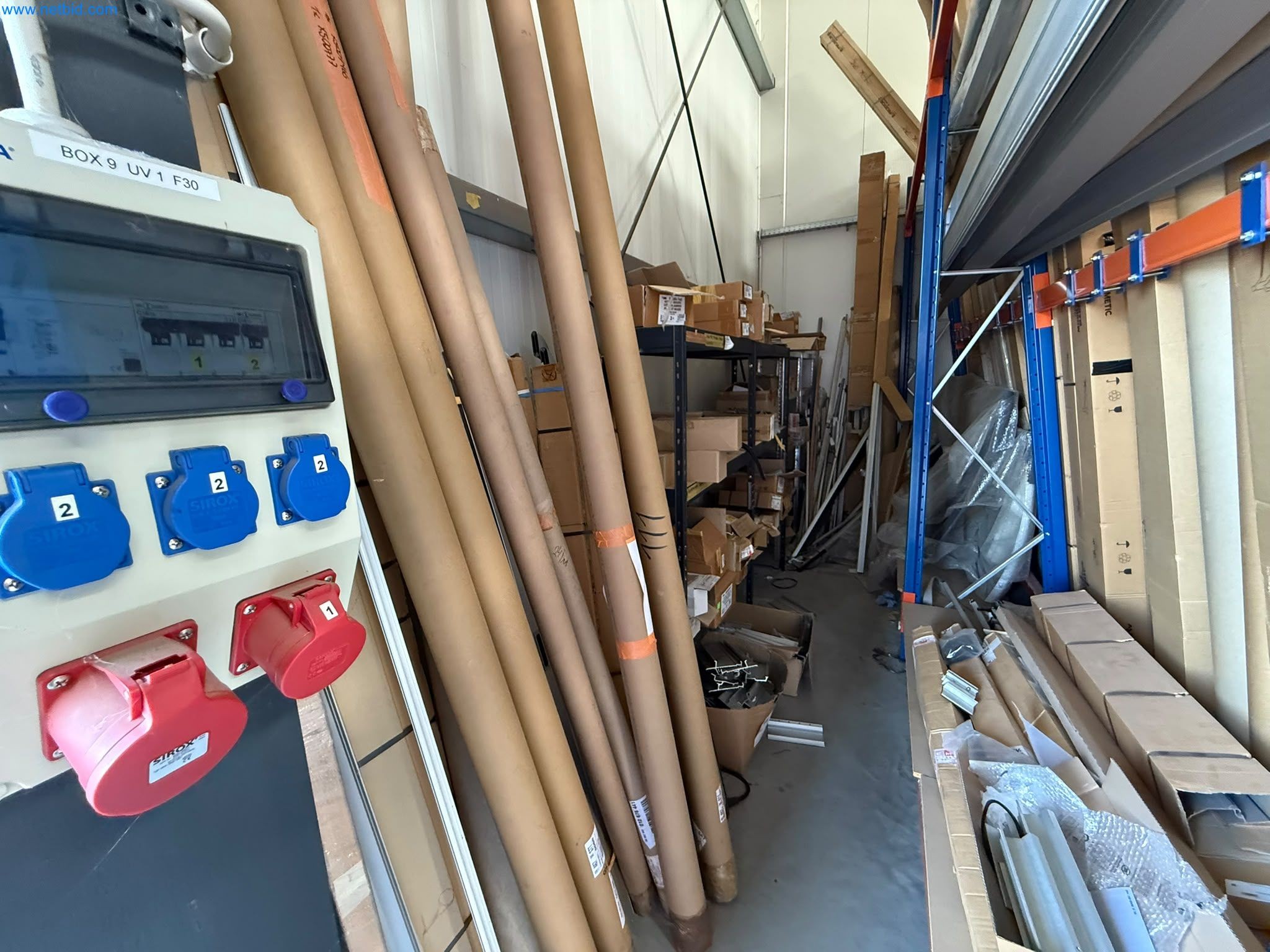 Camping-cars et véhicules de voyage, caravanes, accessoires pour caravanes, camions, aménagement de bureaux et d'ateliers-6