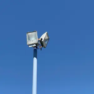 2 Halogen spotlights