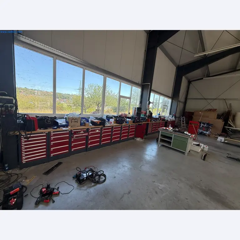 Motorhomes and recreational vehicles, travel trailers, caravan accessories, trucks, office and workshop equipment-3