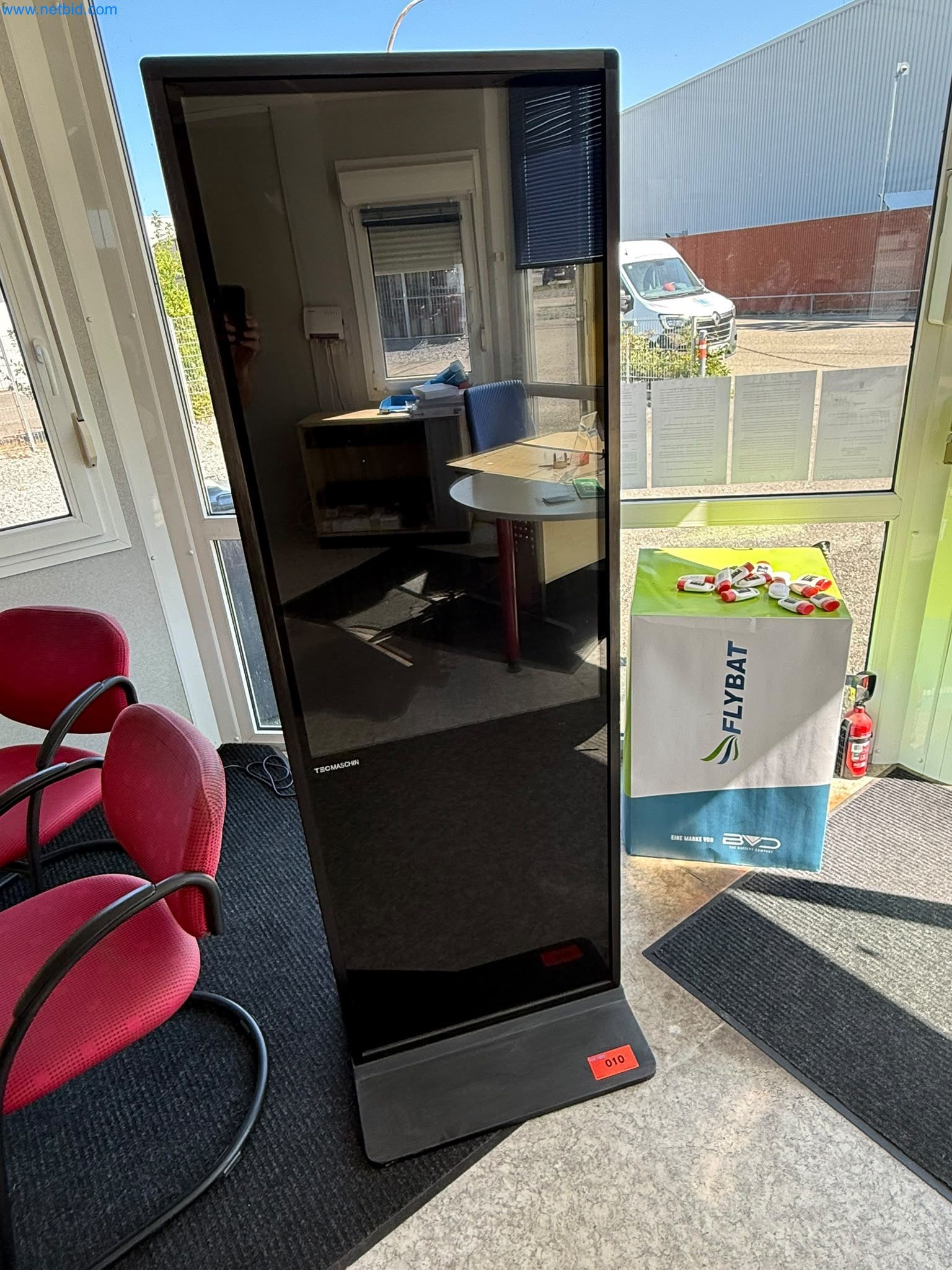 Wohn- und Reisemobile, Wohnwägen, Caravan-Zubehör, LkW, Büro- und Werkstatteinrichtung-1