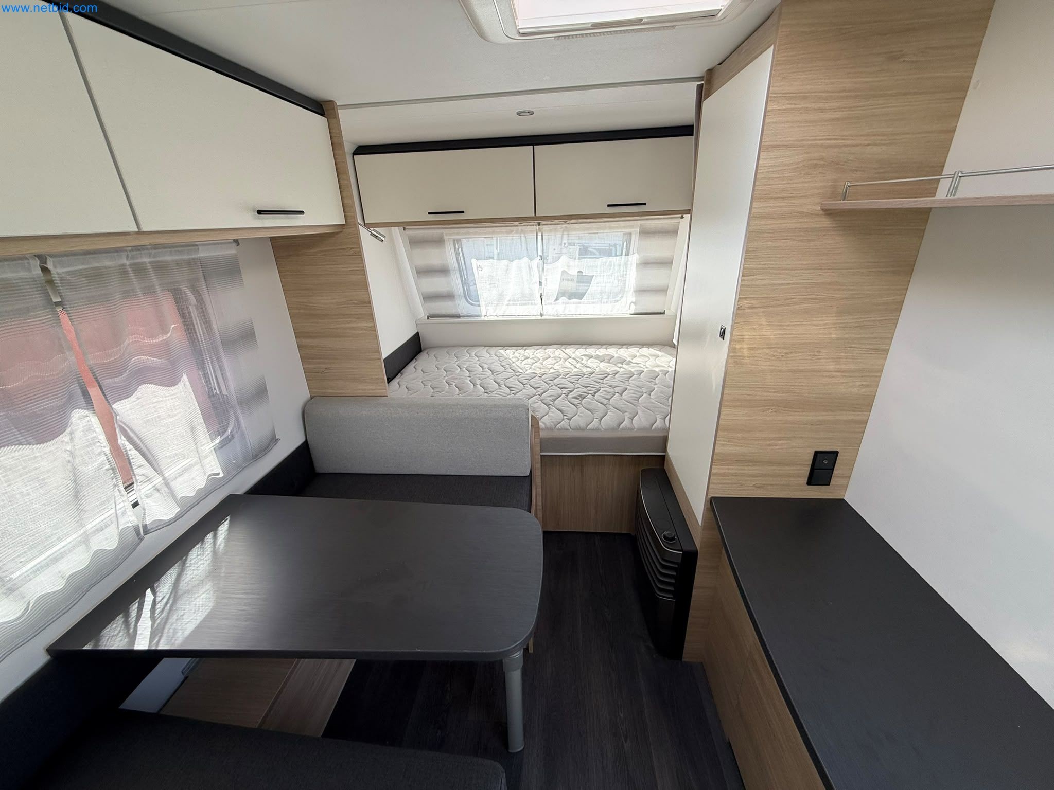 Motorhomes and recreational vehicles, travel trailers, caravan accessories, trucks, office and workshop equipment-6