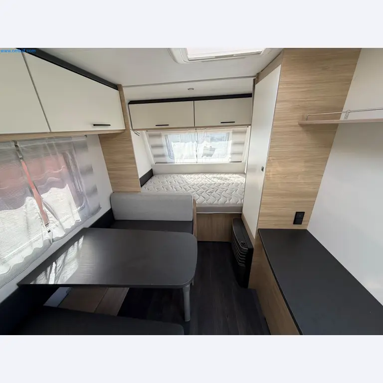 Motorhomes and recreational vehicles, travel trailers, caravan accessories, trucks, office and workshop equipment-6