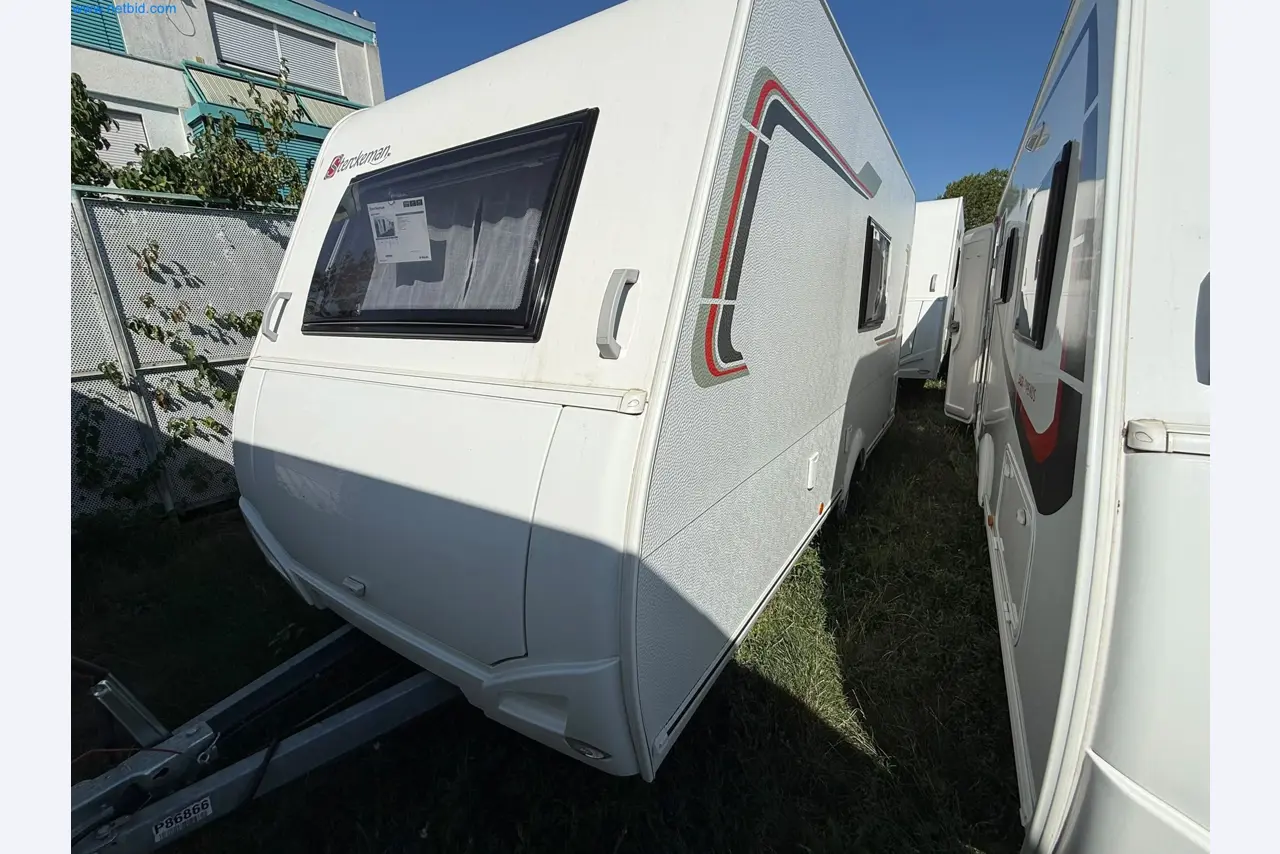 Motorhomes and recreational vehicles, travel trailers, caravan accessories, trucks, office and workshop equipment-3