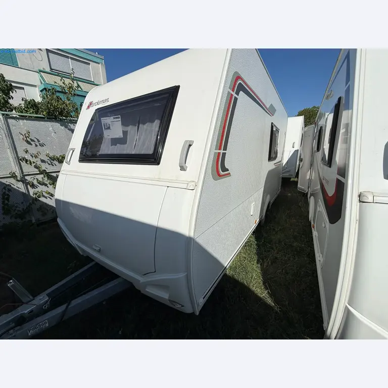 Motorhomes and recreational vehicles, travel trailers, caravan accessories, trucks, office and workshop equipment-3