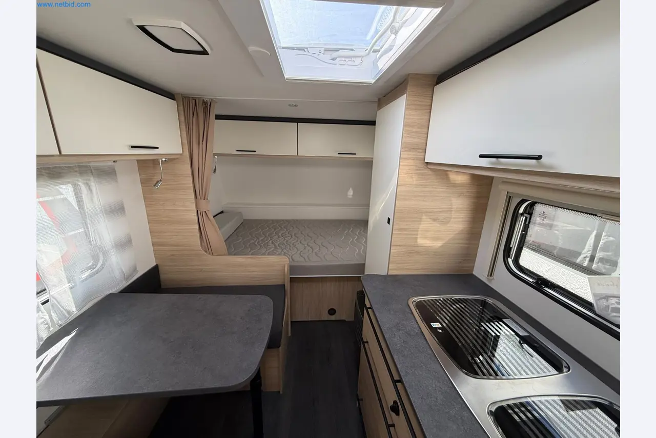 Motorhomes and recreational vehicles, travel trailers, caravan accessories, trucks, office and workshop equipment-5
