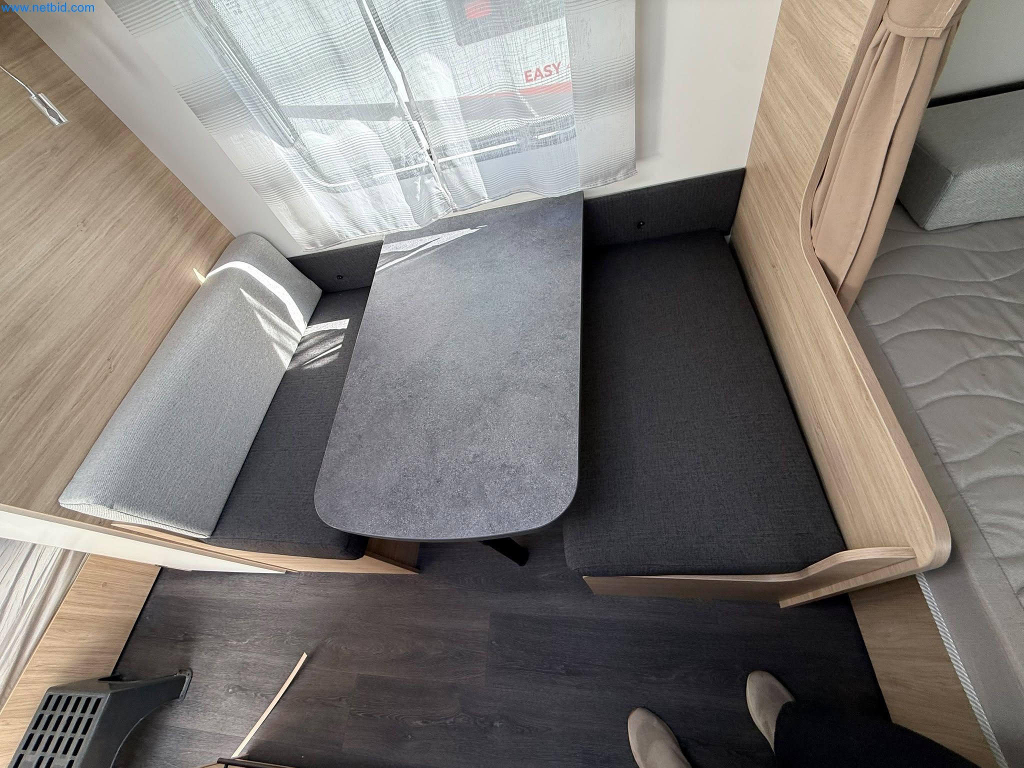 Motorhomes and recreational vehicles, travel trailers, caravan accessories, trucks, office and workshop equipment-9