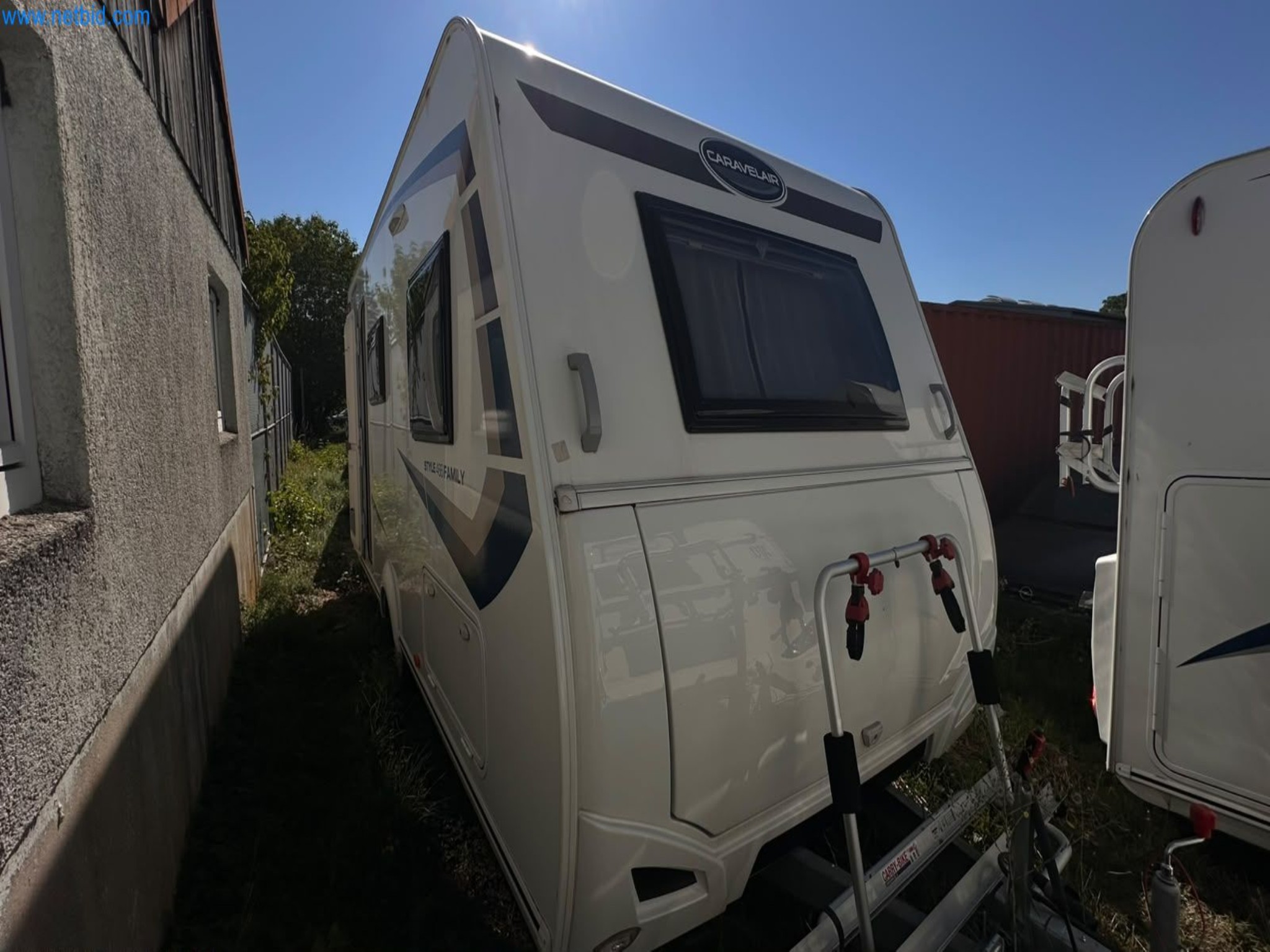 Motorhomes and recreational vehicles, travel trailers, caravan accessories, trucks, office and workshop equipment-3