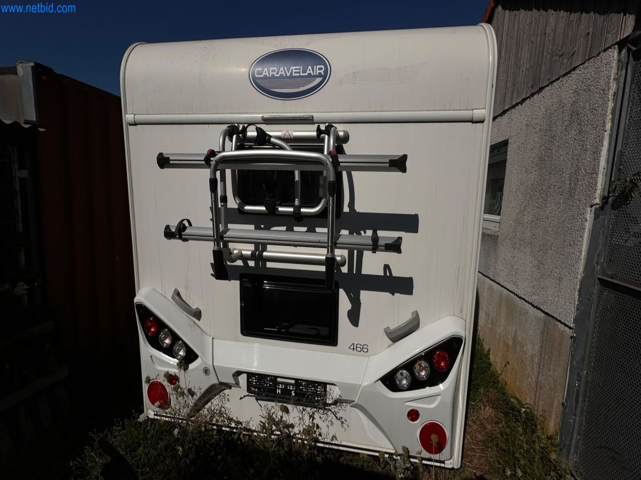 Motorhomes and recreational vehicles, travel trailers, caravan accessories, trucks, office and workshop equipment-4