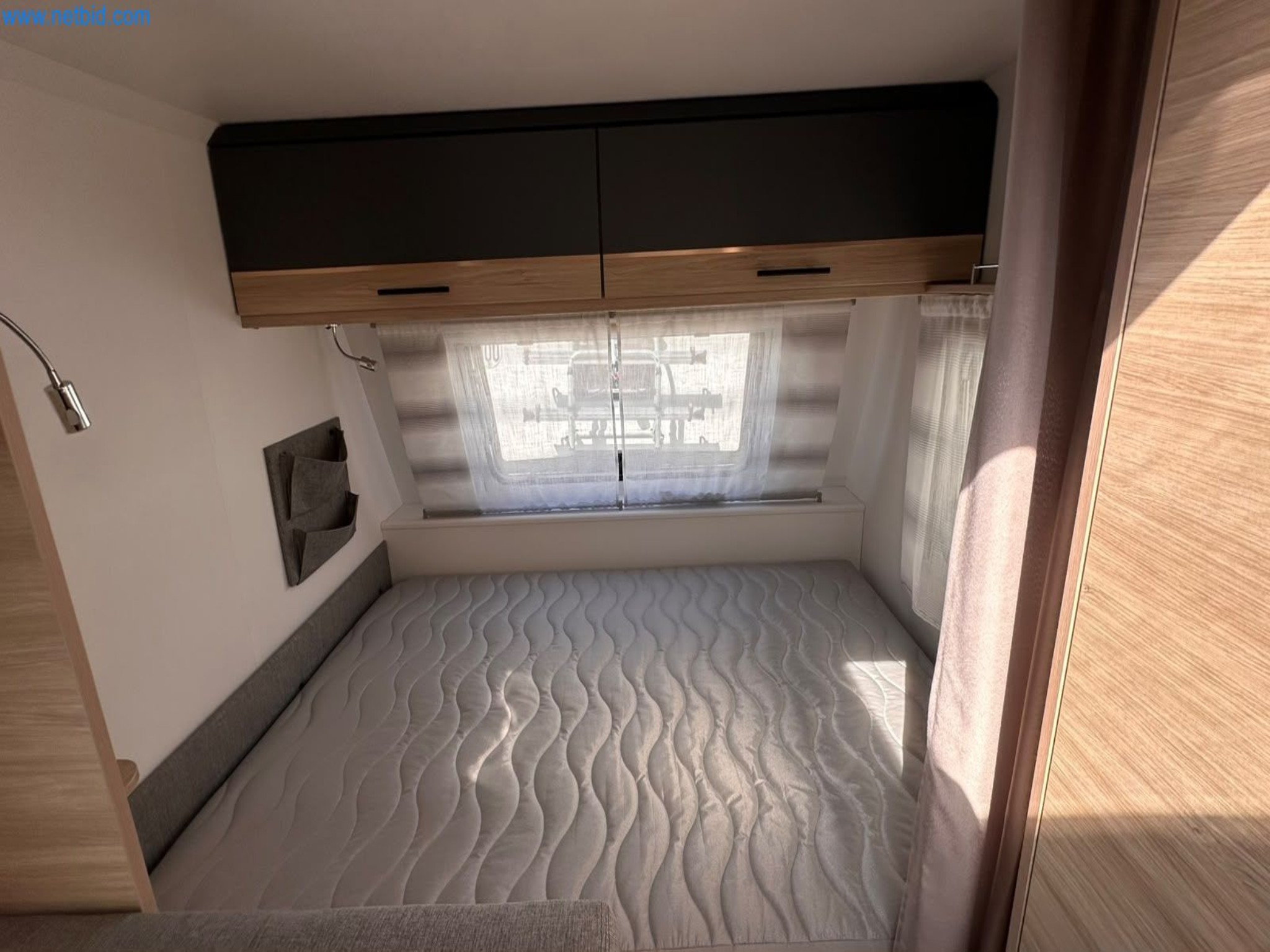 Motorhomes and recreational vehicles, travel trailers, caravan accessories, trucks, office and workshop equipment-5