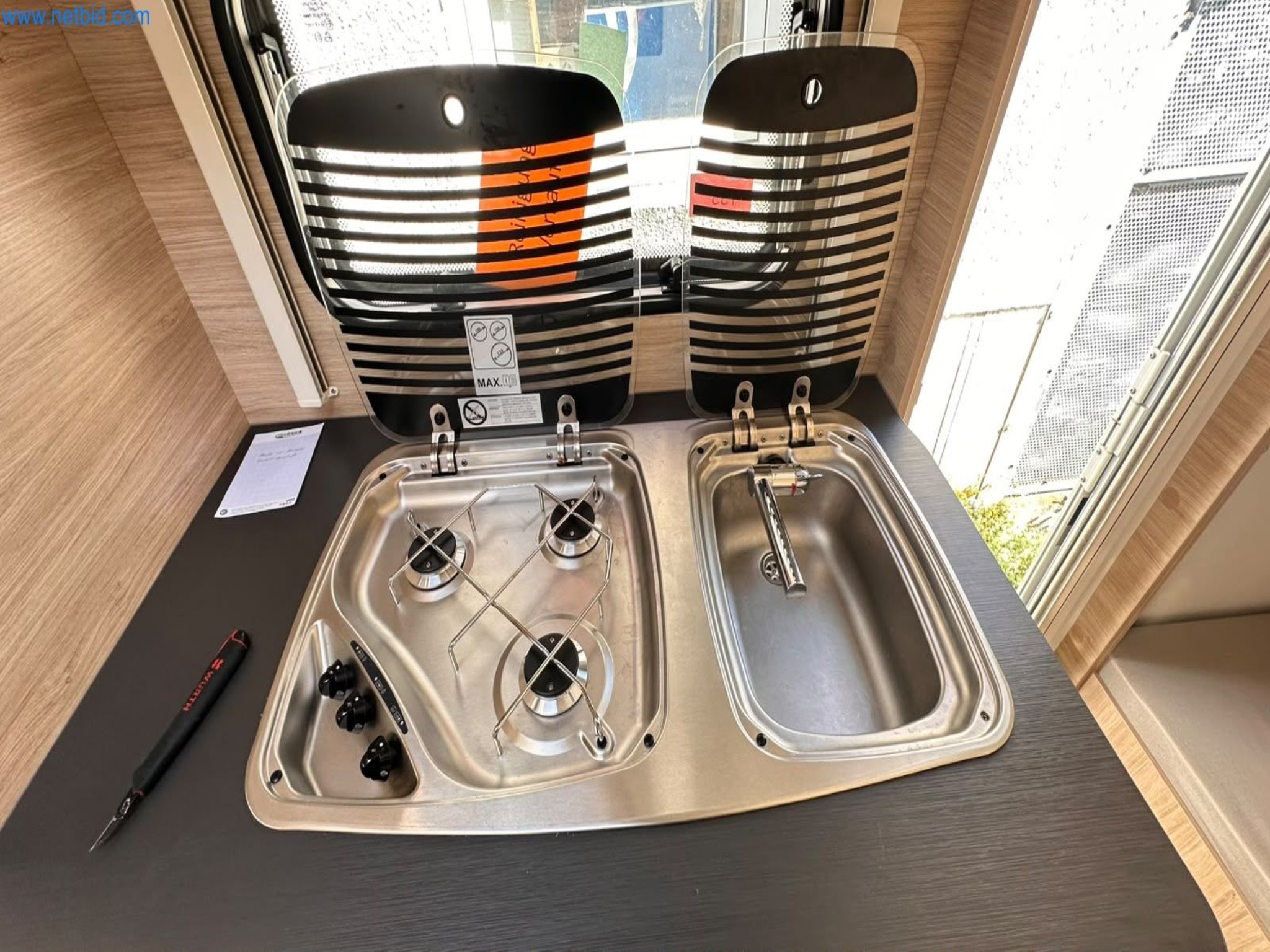 Motorhomes and recreational vehicles, travel trailers, caravan accessories, trucks, office and workshop equipment-8