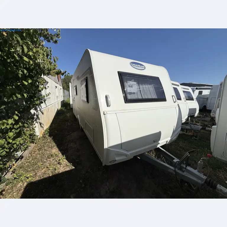 Motorhomes and recreational vehicles, travel trailers, RV accessories, trucks, office and workshop equipment-1