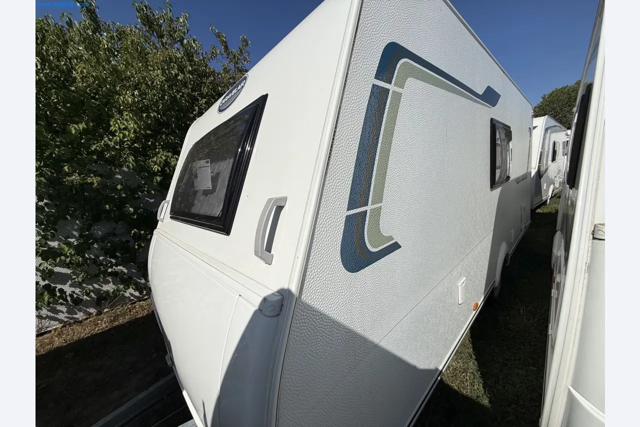 Motorhomes and recreational vehicles, travel trailers, RV accessories, trucks, office and workshop equipment-2