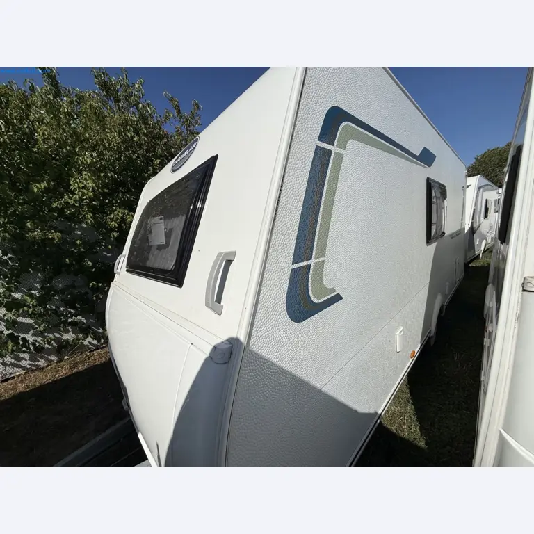 Motorhomes and recreational vehicles, travel trailers, RV accessories, trucks, office and workshop equipment-2