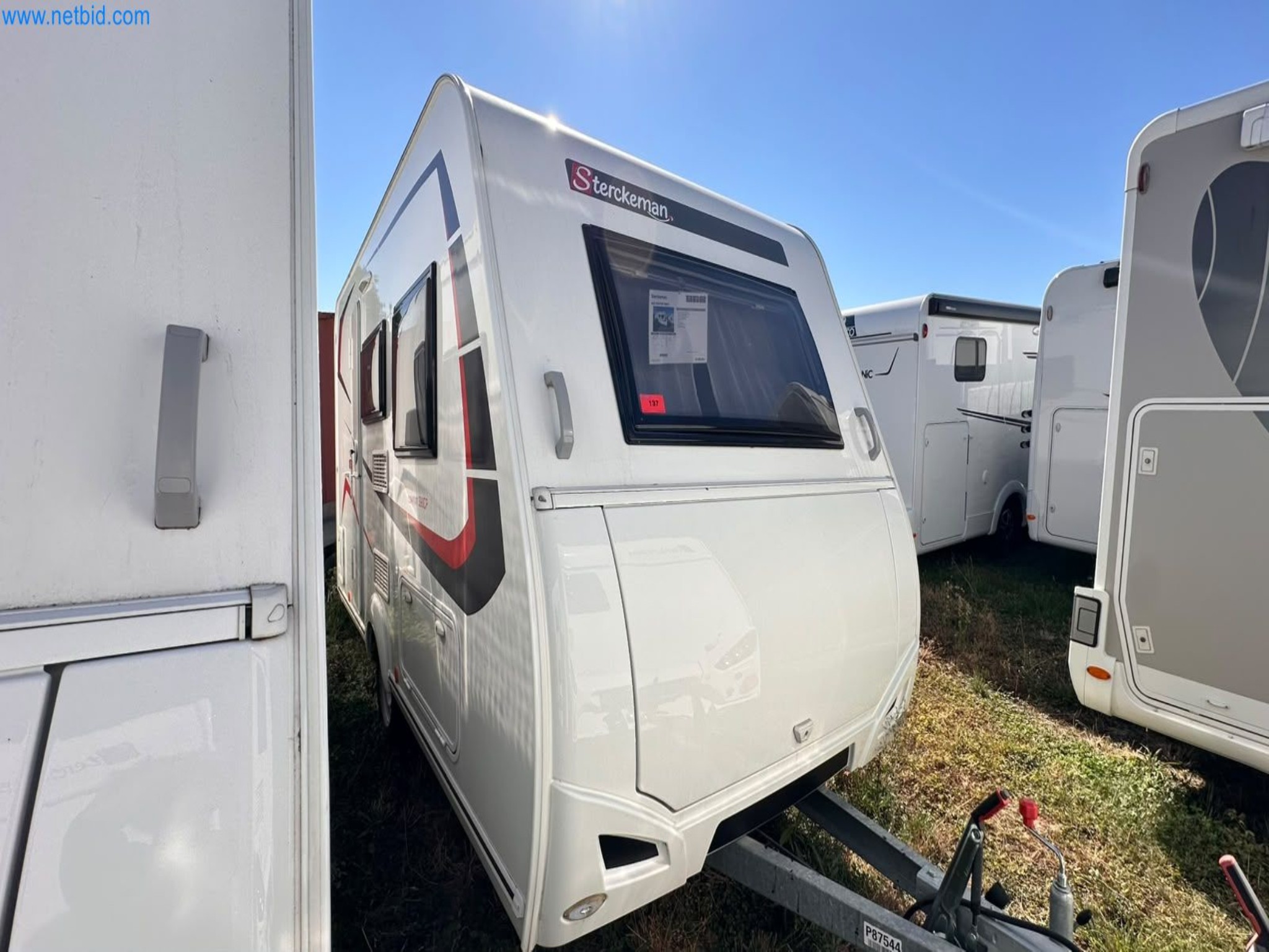 Motorhomes and recreational vehicles, travel trailers, caravan accessories, trucks, office and workshop equipment-3