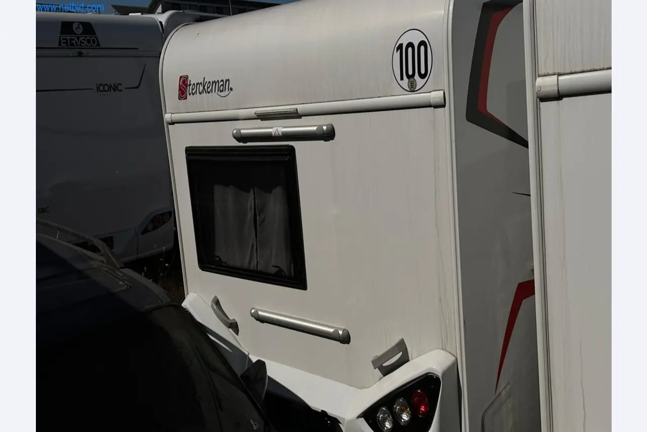 Motorhomes and recreational vehicles, travel trailers, caravan accessories, trucks, office and workshop equipment-4