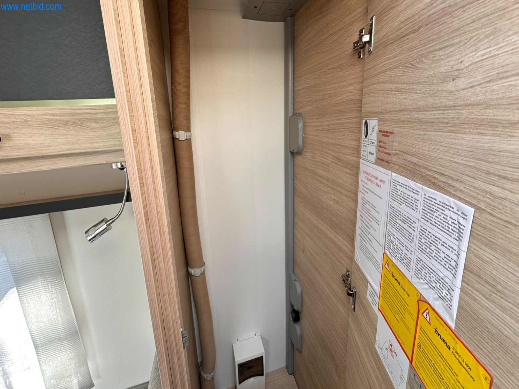 Motorhomes and recreational vehicles, travel trailers, caravan accessories, trucks, office and workshop equipment-8