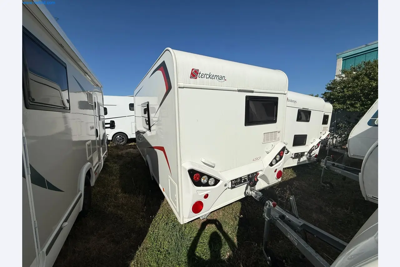 Motorhomes and recreational vehicles, travel trailers, caravan accessories, trucks, office and workshop equipment-4