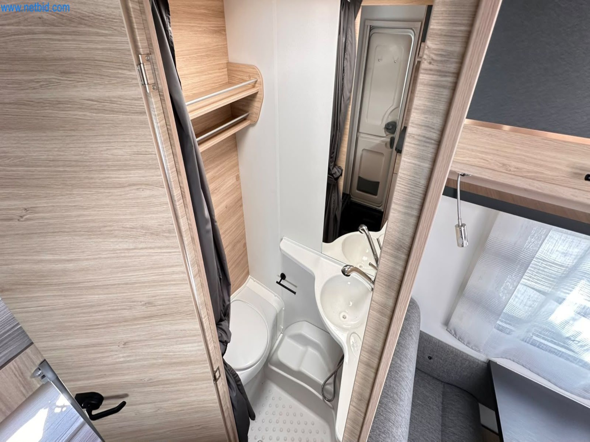 Wohn- und Reisemobile, Wohnwagen, Caravan-Zubehör, LKW, Büro- und Werkstatteinrichtung-6