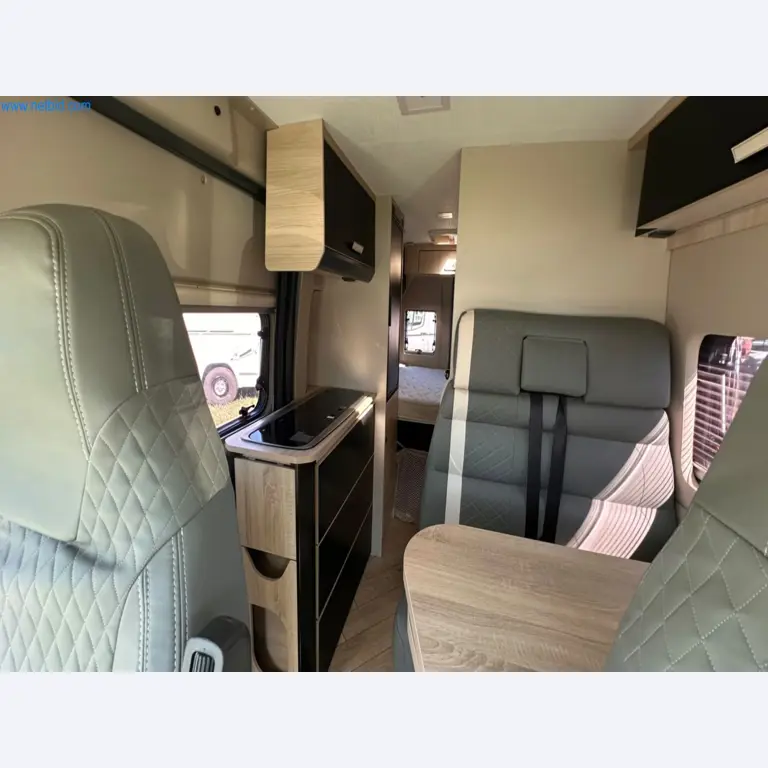 Motorhomes and recreational vehicles, travel trailers, RV accessories, trucks, office and workshop equipment-11