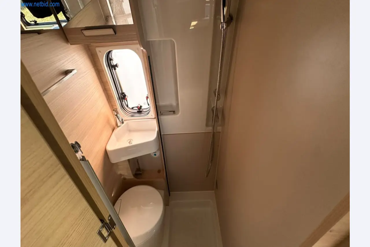 Motorhomes and recreational vehicles, travel trailers, RV accessories, trucks, office and workshop equipment-13